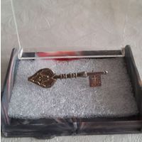 Винтажная брошь. Серебро 875 пробы.