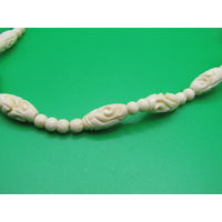 Бусы из кости. Ручная работа. Бивень мамонта. Моржовая кость. Ретро времен СССР.