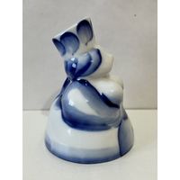 Фарфоровая статуэтка "БАРЫНЯ" (перечница, солонка) ДФЗ. АУКЦИОН не с рубля без МПЦ.