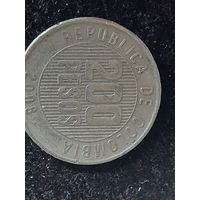 200 песо колумбия 2008