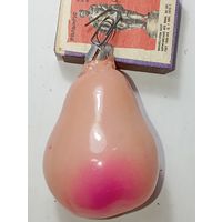 Ёлочная игрушки , Груша  . СССР .