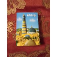 Магнит Узбекистан с изображением архитектурного комплекса Ислам-Ходжа в Хиве.