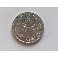 Мадагаскар 2 франка 1988 г.