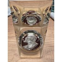 Настольный сувенир В. И. Ленин