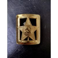 Пряга пряжка бляха М35 Офицерская РККА образца 1935 года  Прорезная звезда Новодел Латунь.