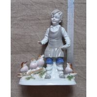 Статуэтка фарфоровая ГДР в реставрацию склейка