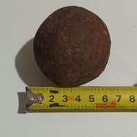 Пушечное ядро диаметром 6 см (+, - мм)