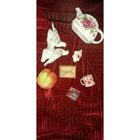 Мелочи из фарфора. Одним лотом.