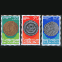 ЛИХТ. М. 677/79. 1977. Монеты на марках. Нумизматика. ЧиСт.