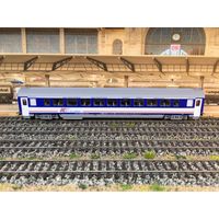 Пассажирский вагон PKP Intercity PIKO. Масштаб НО 1:87.