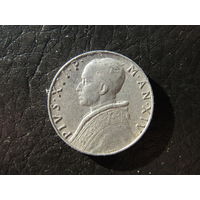 Ватикан. 10 лир.1952. С 20 копеек. Распродажа коллекции. Смотрите другие лоты.
