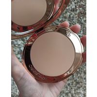 Бронзер Charlotte Tilbury Airbrush Bronzer 16 gr в оттенке 1 Fair