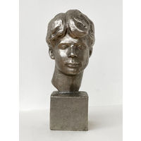 Бюст Сергей Есенин