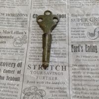 Краник, верток, ключ от самовара