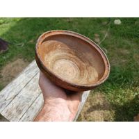 Антикварная, глиняная миска. Целая.