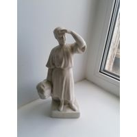 Редкая довоенная  статуэтка СССР - Девушка с снопом, бисквит, Агитация, торги с Рубля