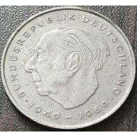 Германия 2 марки, 1972 Теодор Хойс    F     ( 2-8-6 )