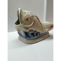 Фарфоровая статуэтка карандашница Рыба Рыбка