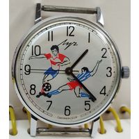 Часы "Луч 2209" костюмные ультратонкие,Редкий Циферблат Футболисты,За вашу цену!!