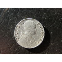 Ватикан. 5 лир.1953. С 20 копеек. Распродажа коллекции. Смотрите другие лоты.