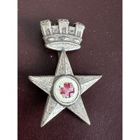 Итальянский военный медицинский знак на  берет