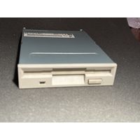 Флоппи дисковод 3.5''/ 1.44 Mb