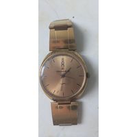 Часы вымпел с браслетом