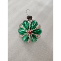 Ёлочная игрушка цветок