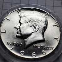 США 50 центов 1966 года . Кенеди.Серебро .