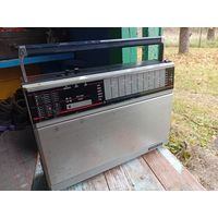 Приёмник VEF-221