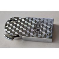 Зажигалка  в ремонт