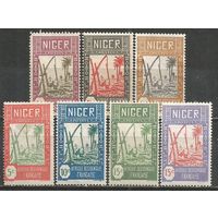 Французский Нигер. Водозабор в пустыне. 1926г. Mi#29-35. Серия.