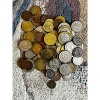 Сборный лот 70 монет с рубля. Евроценты, США и др. Без МЦ