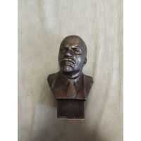 В.И. Ленин. Бюст