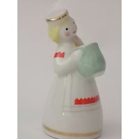 Девочка с кувшином. Редкая. Рига