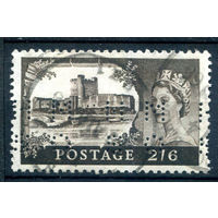 Великобритания - 1959г. - королева Елизавета II, замки, перфин, 2,6 Sh - 1 марка - гашёная [Mi 335]. #3-GB-67-A-2