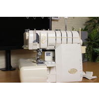 Оверлок 8-ниточный Baby Lock BLE-8, Япония, Juki Co. LTD.