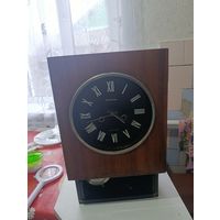 Часы с боем янтарь.в реконструкцию