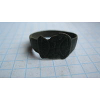 Перстень.Бронза, литье.