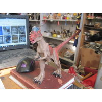 Некий динозавр.