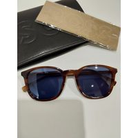 Солнцезащитные очки BOSS