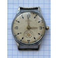 Редкие часы Восток. Часы рабочие, но нужна профилактика и замена стекла.
