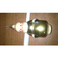 ЁлОЧНАЯ ИГРУШКА:Мальчик в шубе