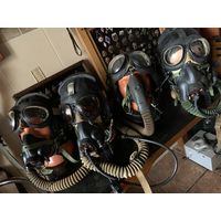 Познавательно-сравнительный лот из 4-х !!!  оригинальных советских масок для мягких шлемов или только по ЗШ-3!