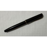 Чернильная ручка.