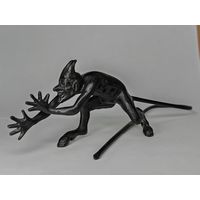 Статуэтка Чёрт Касли