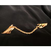 Зажим для кардигана