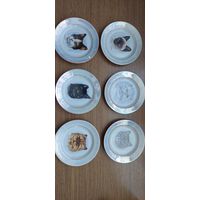 Набор тарелок