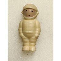 Значок "Космонавт", СССР, пластик,  h=38mm.