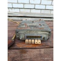 Радиоприемник ГАЗ-21